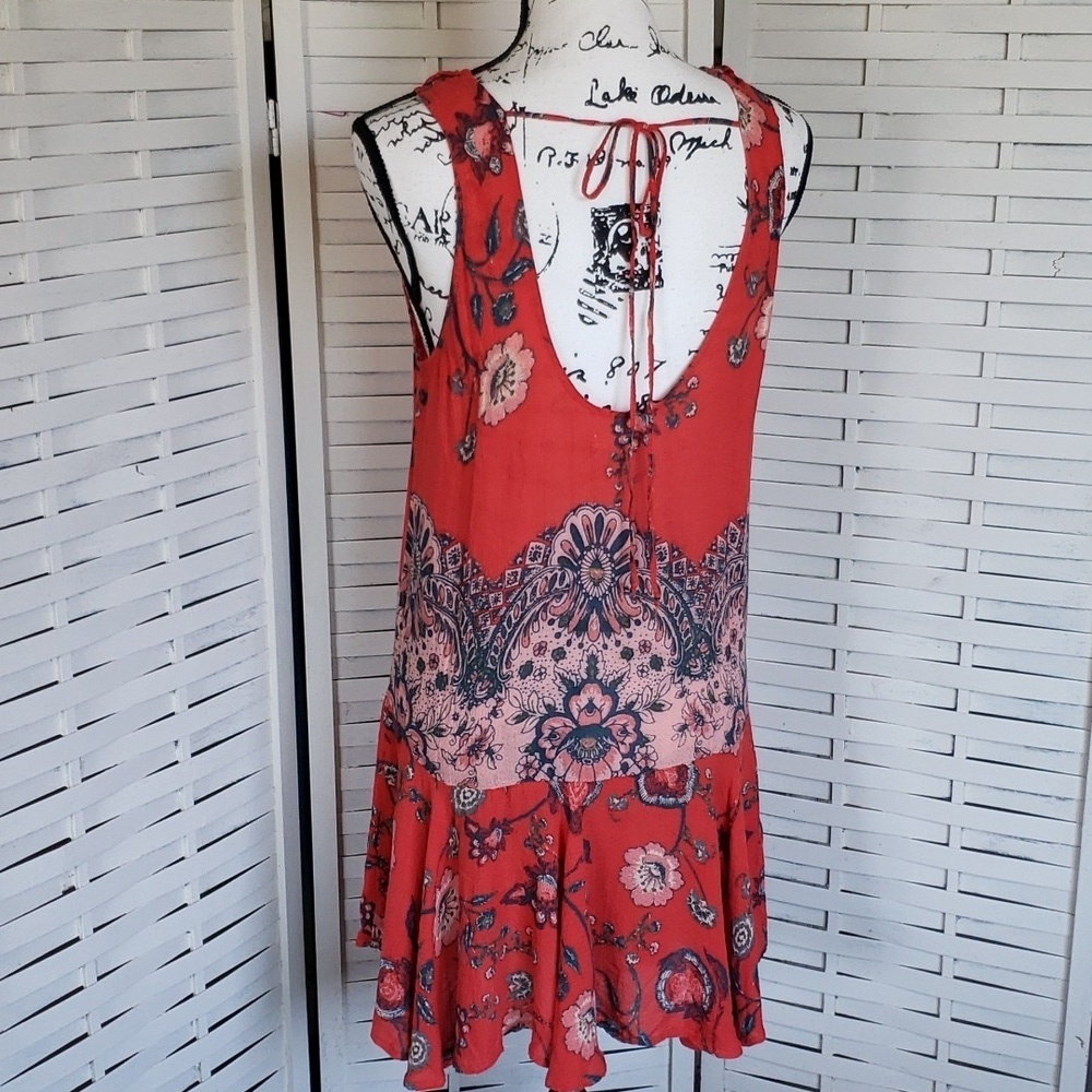 Free People intimately red floral backless tiared asimetric hem dress size S - Picture 4 of 6
